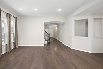 2401 Olivia Ln in Little Elm, TX - Foto de edificio - Building Photo