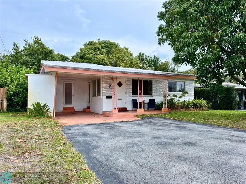 311 NE 48th Ct in Fort Lauderdale, FL - Building Photo