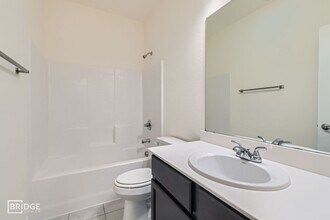 1340 Lakecrest Ln in Lewisville, TX - Building Photo - Building Photo