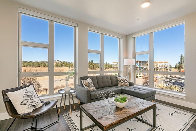 The Nest in Bend, OR - Building Photo - Building Photo