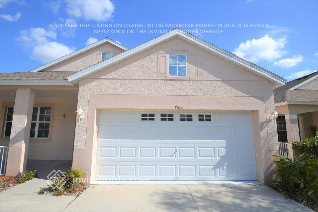 1504 Delano Trent St in Ruskin, FL - Building Photo