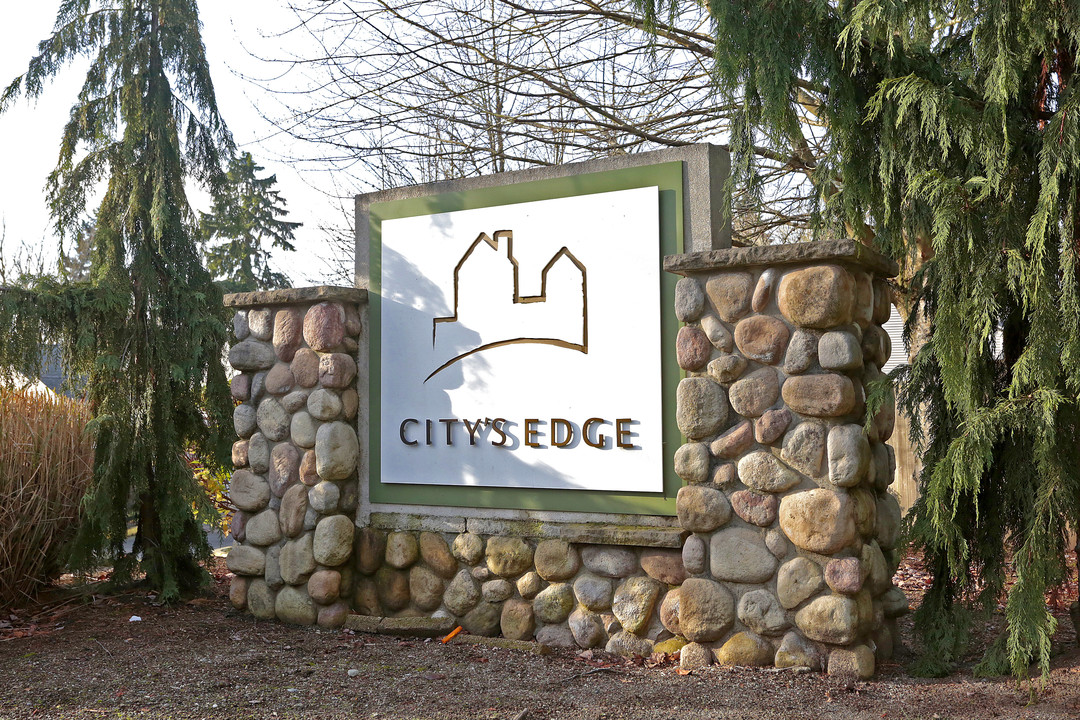 City's Edge Apartments in Burien, WA - Foto de edificio