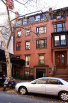 80 Pierrepont St Apartments