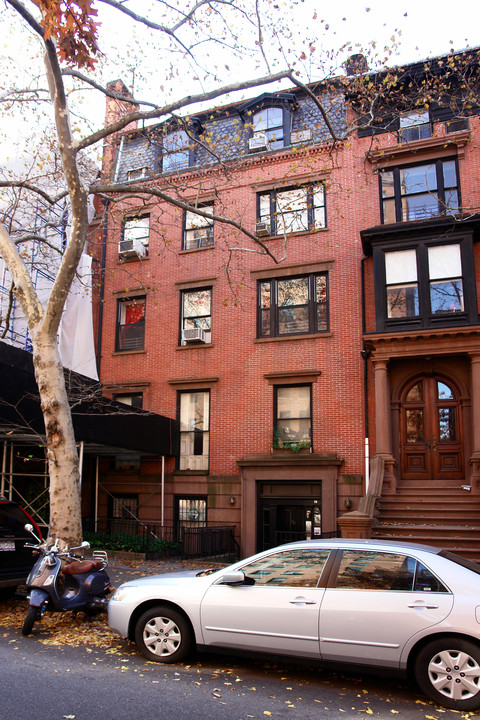 80 Pierrepont St in Brooklyn, NY - Building Photo