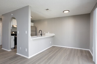 Topaz Cay in Melbourne, FL - Building Photo - Interior Photo