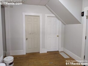 22 Royal St, Unit 2 in Boston, MA - Building Photo - Building Photo