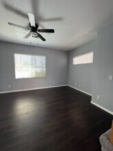 10850 Avenzano St in Las Vegas, NV - Foto de edificio - Building Photo