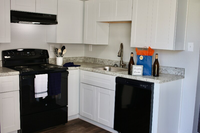 548 Madison St-Unit -F in Portsmouth, VA - Building Photo