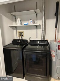 534 McManus Way photo'