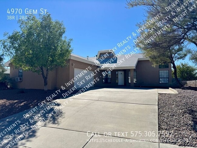 4970 Gem St in Las Cruces, NM - Building Photo - Building Photo