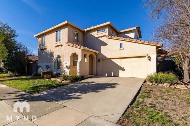 property at 5325 Dunlay Dr
