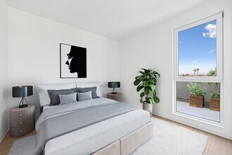 Coro in Los Angeles, CA - Building Photo - Building Photo