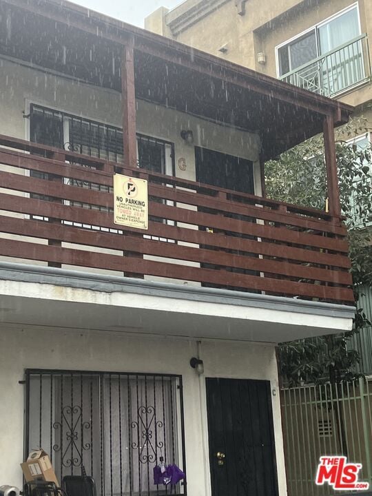 property at 227 S Bonnie Brae St