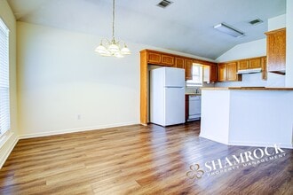 620 Park Ridge Rd in Hewitt, TX - Building Photo - Building Photo