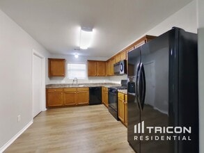 814 Lightningbug Ln in Conroe, TX - Building Photo - Building Photo