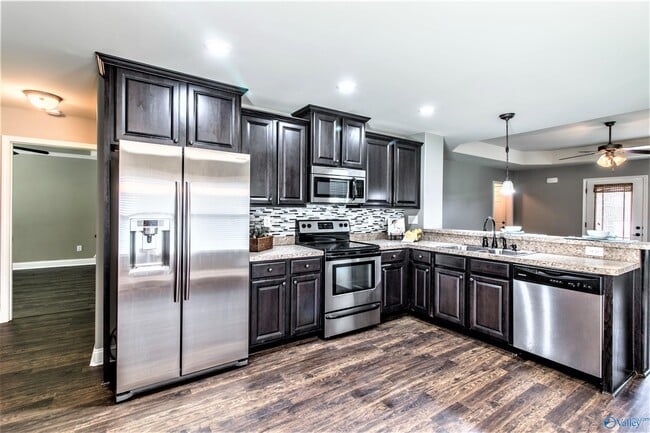 property at 5021 Montauk Trail SE