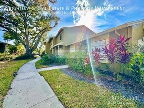 6910 Soledad Ct in Tampa, FL - Building Photo - Building Photo