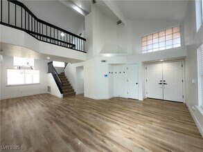 80 Sea Holly Way in Henderson, NV - Building Photo - Building Photo