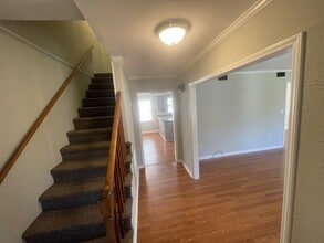 6160 Timberlane Terrace in Hickory, NC - Building Photo - Building Photo
