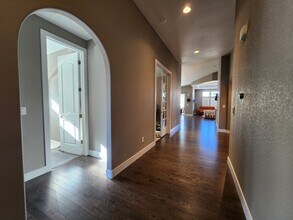 10043 Hannaway Dr in Colorado Springs, CO - Foto de edificio - Building Photo