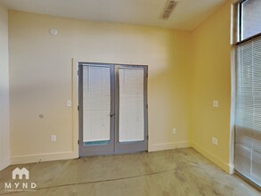 89 Mangum St SW, Unit 206 in Atlanta, GA - Building Photo - Building Photo