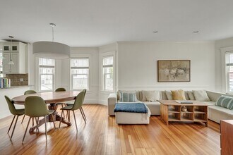 266 Belmont St in Watertown, MA - Building Photo - Building Photo