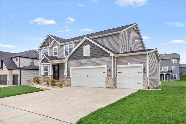 151 Far Meadow Dr in O'Fallon, MO - Building Photo - Building Photo