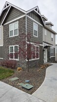 5929 S Boddington Ln in Boise, ID - Building Photo