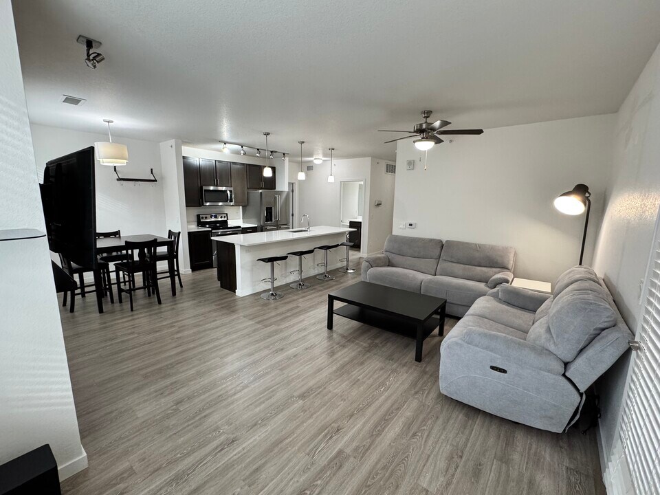 9185 Wilde Ln, Unit 202 in Parker, CO - Foto de edificio