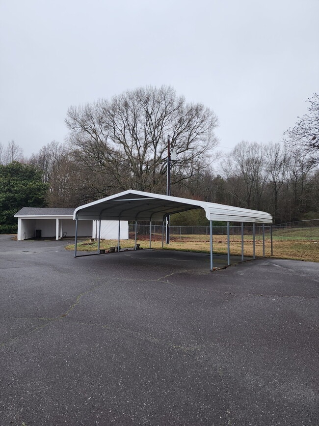 2017 Filbert Hwy in York, SC - Building Photo - Building Photo