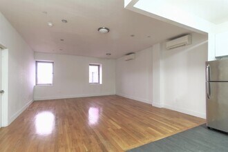 LUXURY 1 BED LOFT in Queens! in Queens, NY - Building Photo - Building Photo
