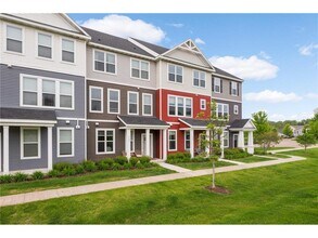 645 Satori Wy in Chaska, MN - Building Photo - Building Photo