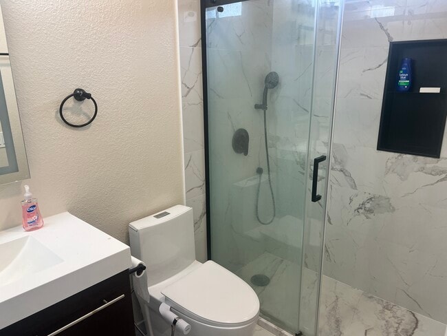 1690 Civic Center Dr in Santa Clara, CA - Building Photo - Building Photo