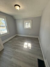 2524 Oakdale Ave in Lorain, OH - Building Photo - Building Photo