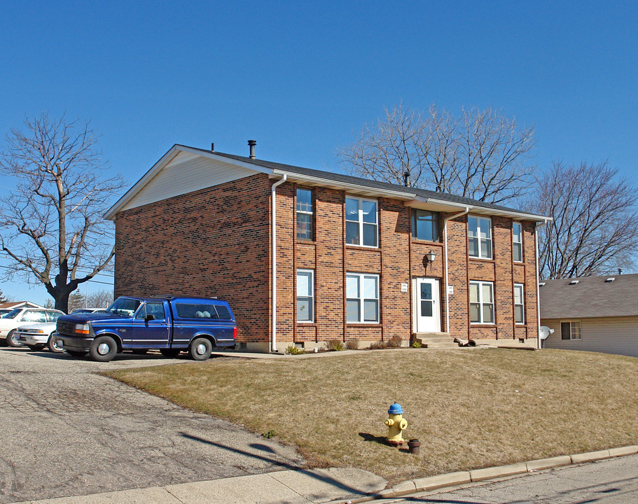 688-696 Trumbull St in Xenia, OH - Building Photo