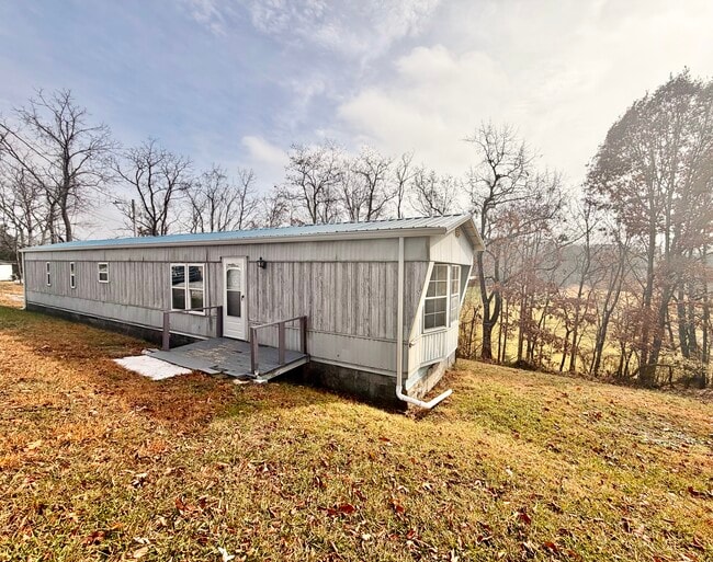 property at 788 Old Cave Springs Rd