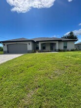 1202 NW 22nd Ave in Cape Coral, FL - Building Photo - Building Photo