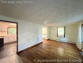 21 Jerome St in Medford, MA - Building Photo - Building Photo