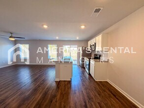 95 River Grass Dr in Lincoln, AL - Building Photo - Building Photo