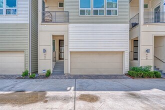 951 W 17th St in Houston, TX - Building Photo - Building Photo