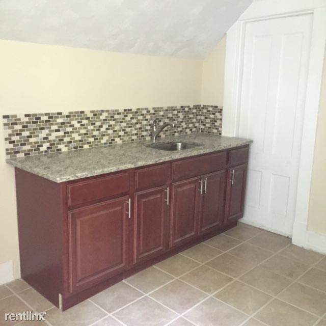 50 Carmel St-Unit -Unit 3 in New Haven, CT - Foto de edificio - Building Photo