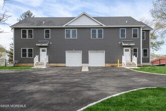 314 Bordentown Ave in South Amboy, NJ - Building Photo - Building Photo