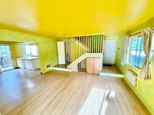 7958 Mission Center Ct in San Diego, CA - Building Photo - Building Photo