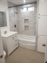 4326 W 163rd St in Lawndale, CA - Building Photo - Building Photo