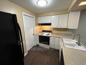 7545 Mt Hood in Dayton, OH - Building Photo - Building Photo