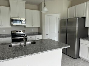 14051 Crimson Ave in Lakewood Ranch, FL - Building Photo - Building Photo