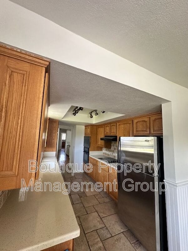 12551 Bubbling Well Rd in Santa Ana, CA - Building Photo - Building Photo