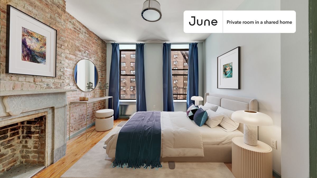 Private bedroom in 2 bed/1 bath Home in New York, NY - Building Photo