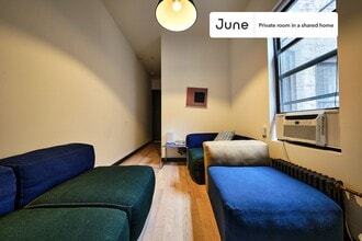 Room in Shared 3 bed/3 bath home in Queens, NY - Building Photo - Building Photo