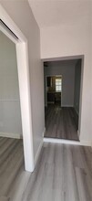 405 NW 64th St, Unit 1 in Miami, FL - Building Photo - Building Photo